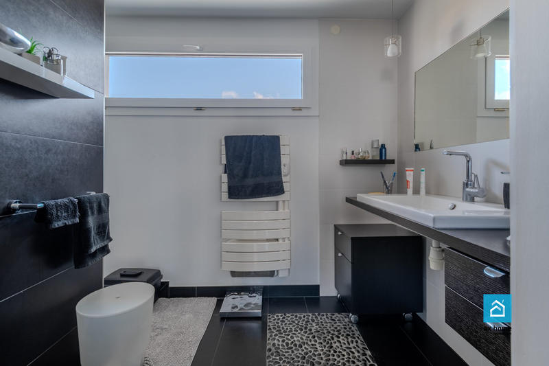 Maison contemporaine - 128 m² - 4 pièces