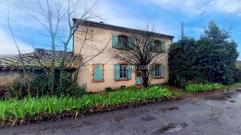 Maison - 102 m² - 5 pièces