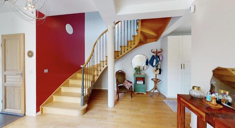 Maison ancienne - 233 m² - 7 pièces