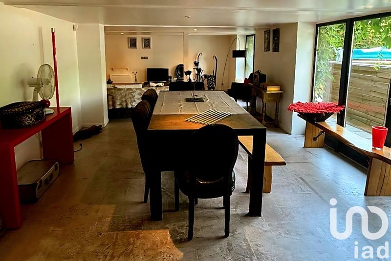 Loft - 180 m² - 4 pièces