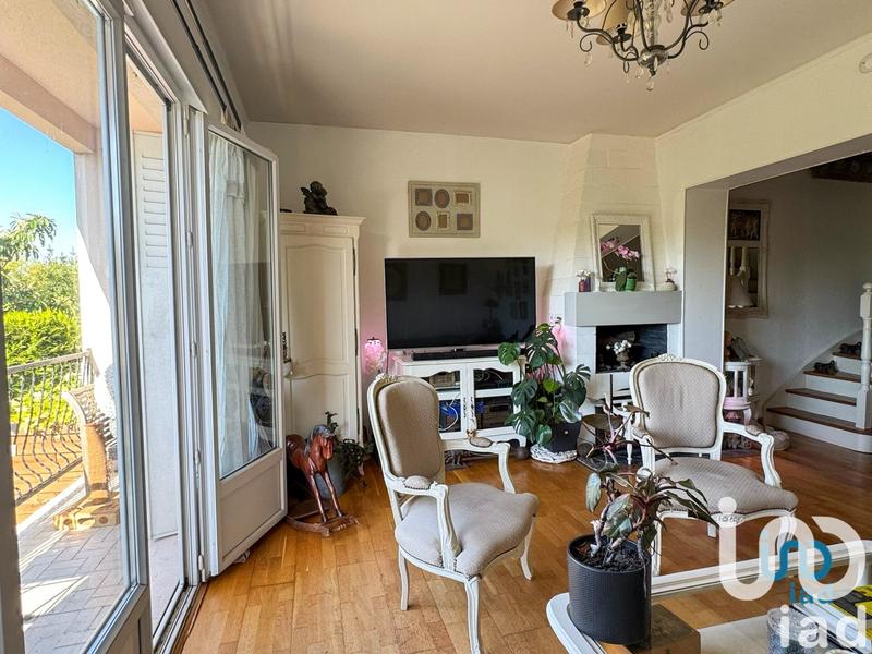Maison - 95 m² - 5 pièces