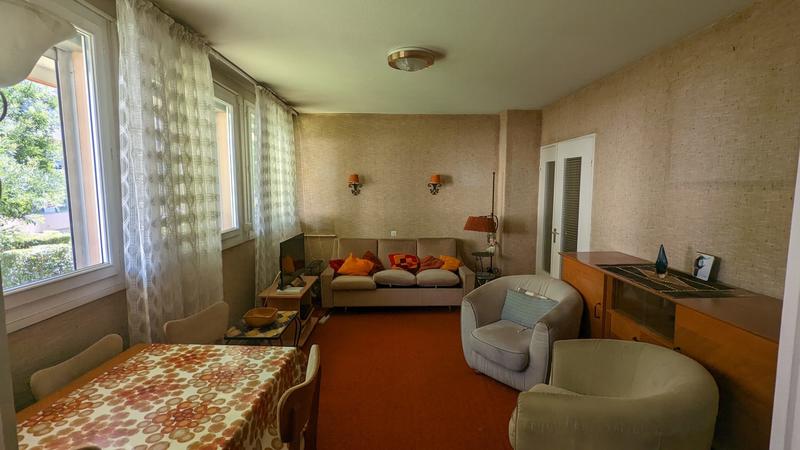 Appartement - 76 m² - 4 pièces