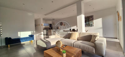 Villa - 110 m² - 4 pièces