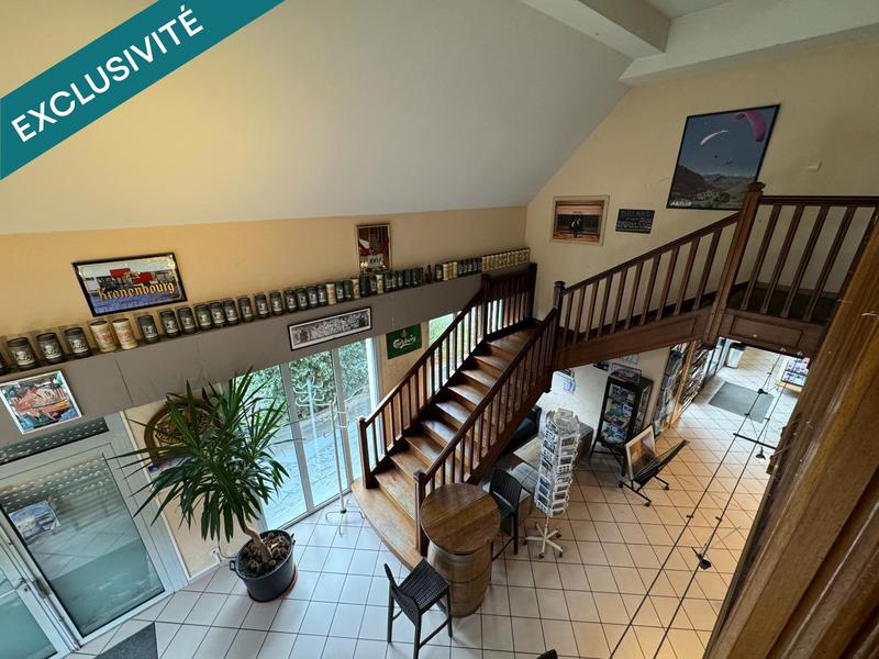 Local commercial - 550 m² - 15 pièces