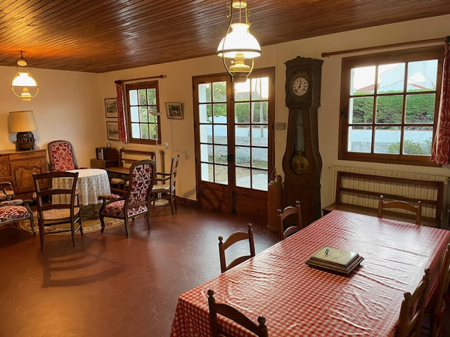 Maison - 120 m² - 7 pièces