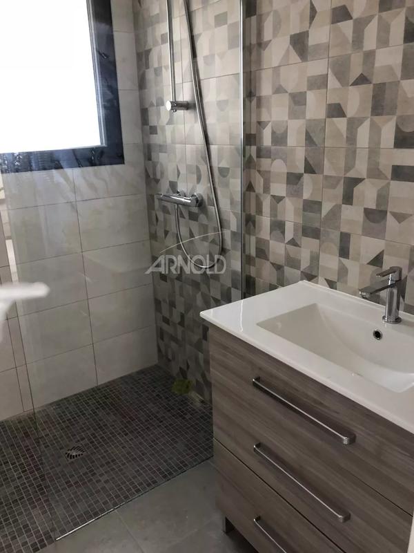 Maison - 101 m² - 4 pièces