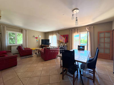 Maison - 118 m² - 4 pièces