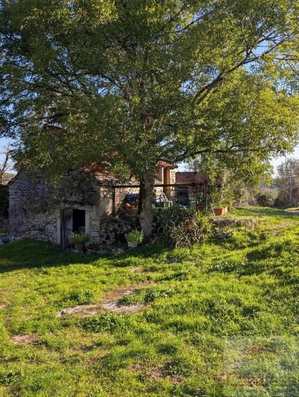 Maison - 148 m² - 2 pièces