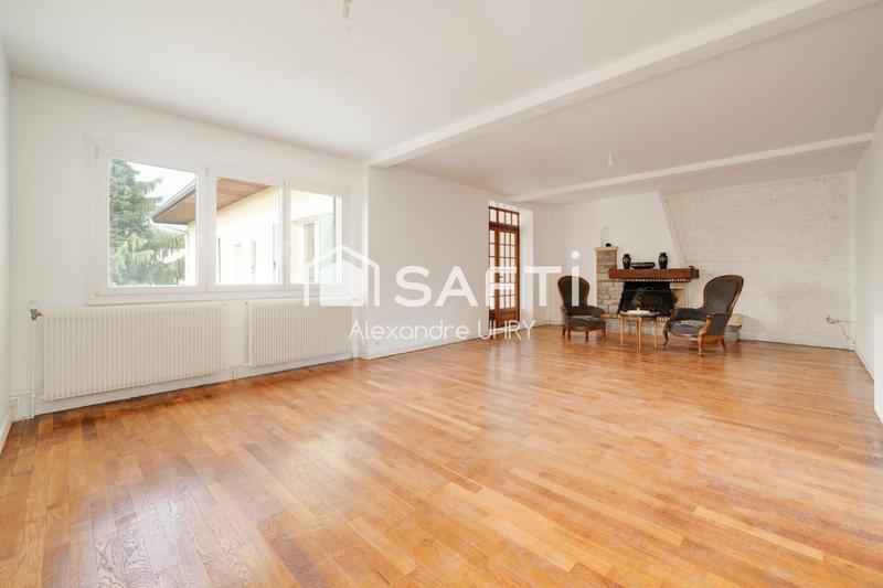 Villa - 215 m² - 7 pièces