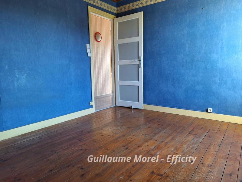 Maison - 92 m² - 5 pièces