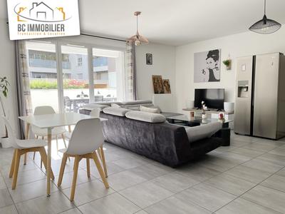 Appartement - 70 m² - 3 pièces