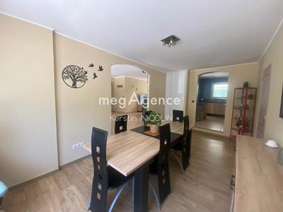 Villa - 116 m² - 6 pièces