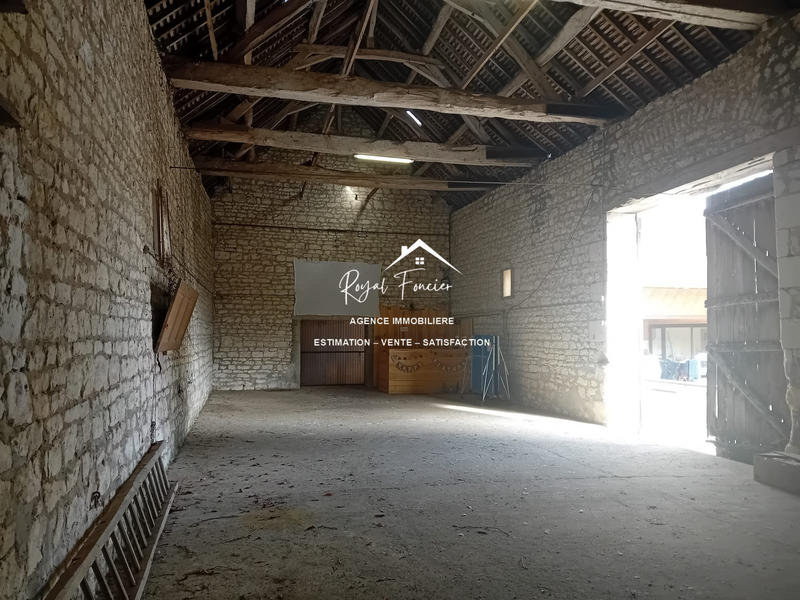 Maison ancienne - 180 m² - 5 pièces