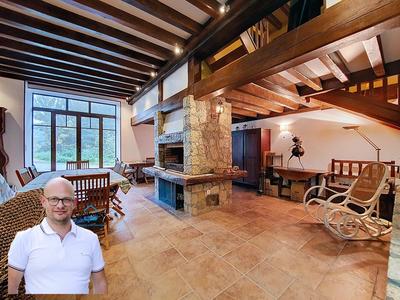 Maison en pierre - 156 m² - 7 pièces