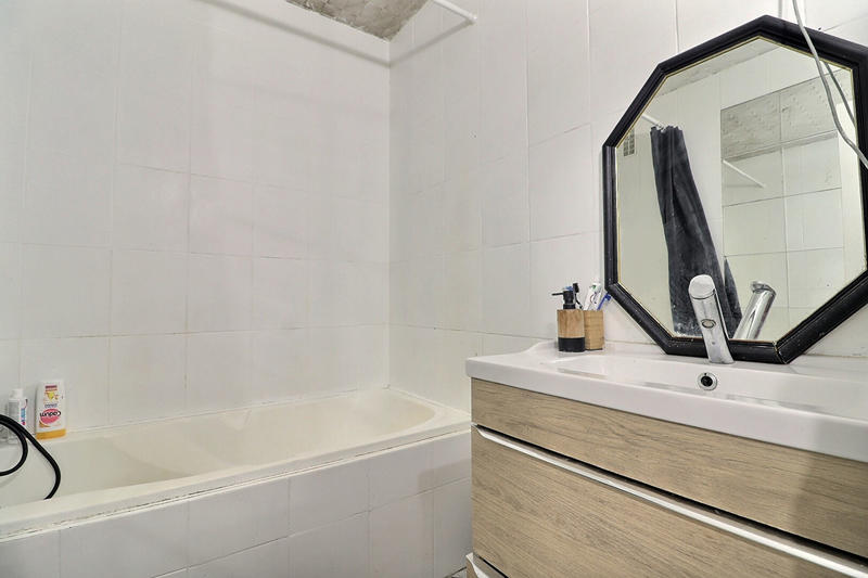 Appartement - 79 m² - 4 pièces