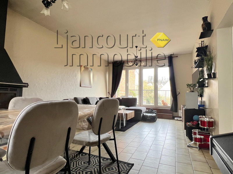 Maison - 120 m² - 5 pièces