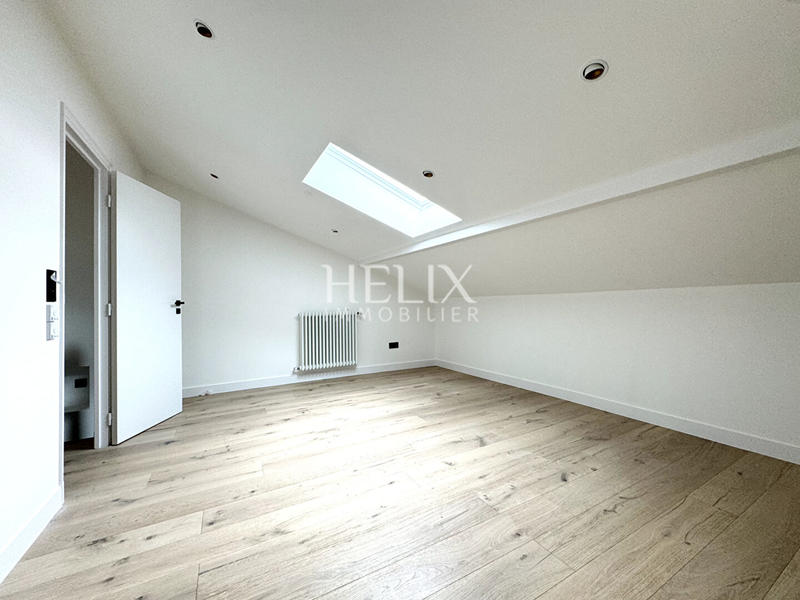 Maison - 111 m² - 4 pièces