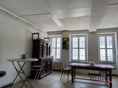 Maison - 159 m² - 6 pièces