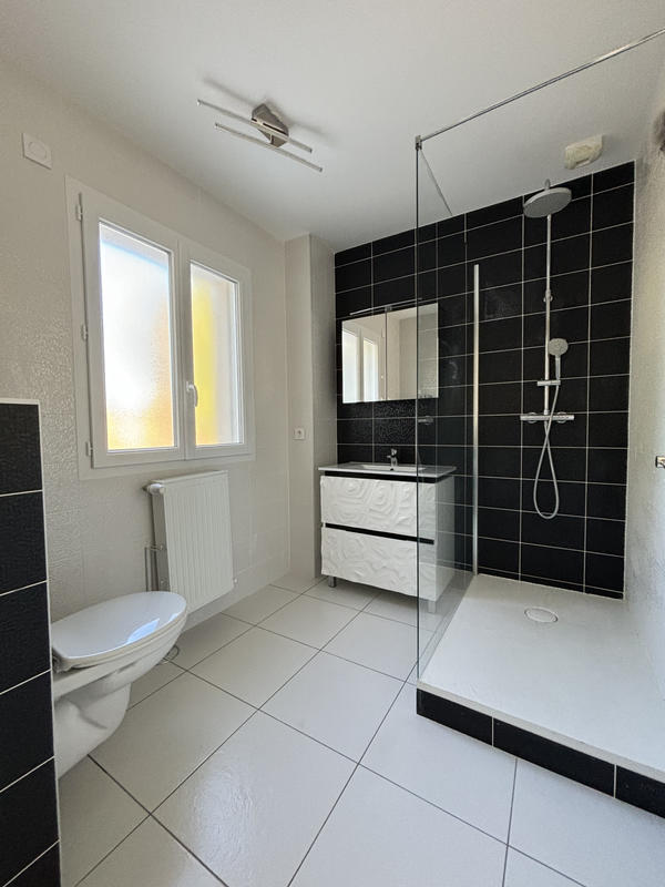 Maison - 172 m² - 6 pièces