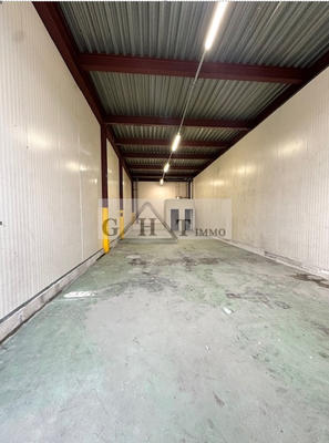 Entrepôt - 120 m²