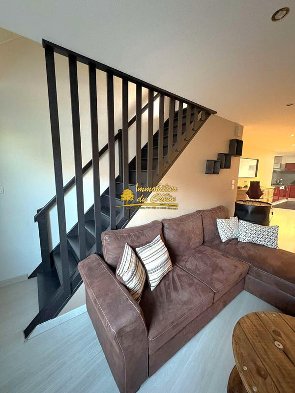 Appartement - 99 m² - 5 pièces