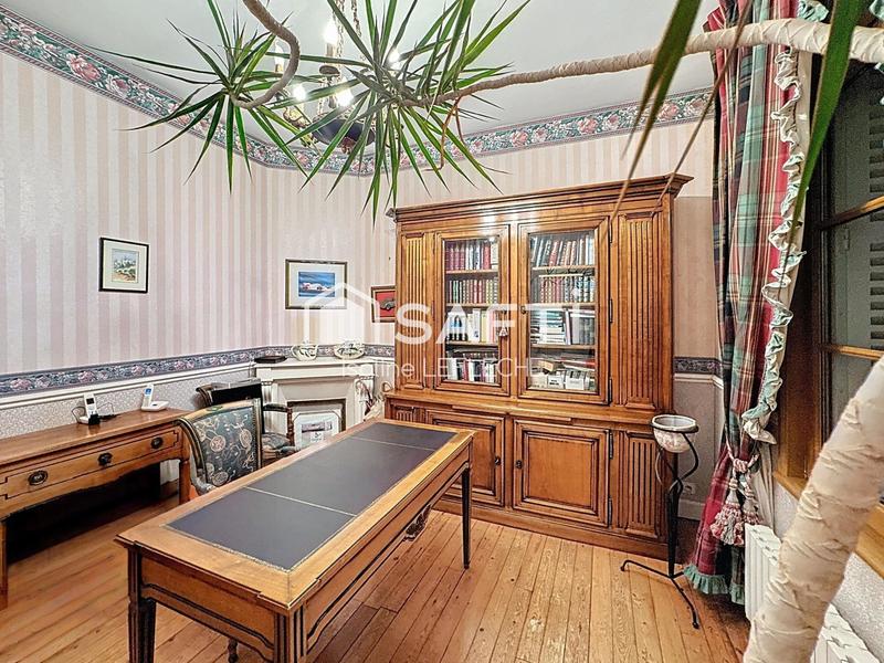 Propriété - 167 m² - 7 pièces