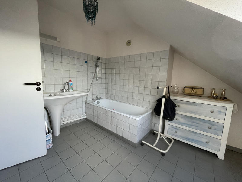 Appartement - 87 m² - 1 pièce