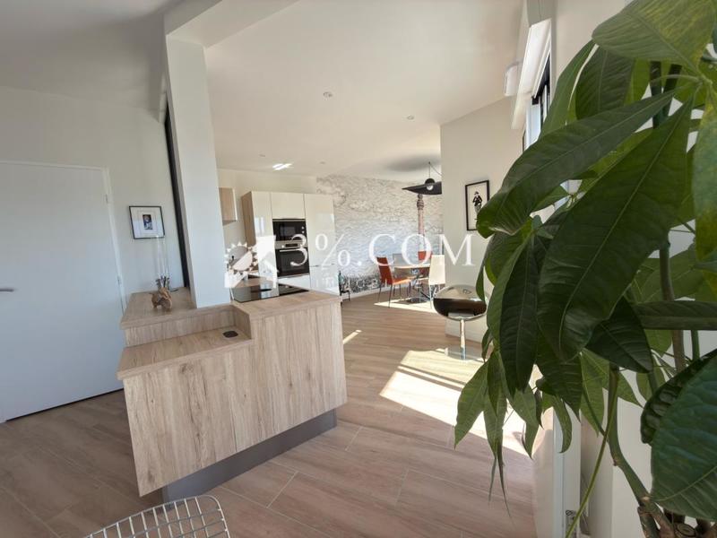 Appartement - 76 m² - 3 pièces