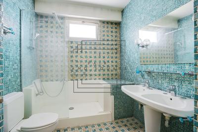 Appartement - 98 m² - 5 pièces