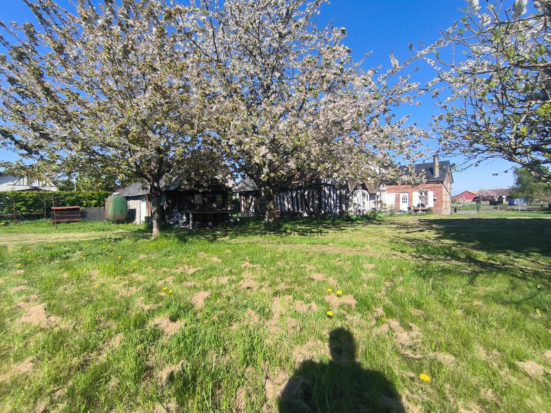 Maison - 208 m² - 9 pièces