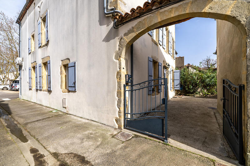 Maison - 165 m² - 6 pièces