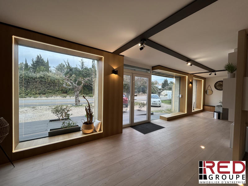 Local commercial - 84 m²