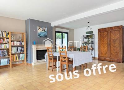 Maison - 150 m² - 7 pièces