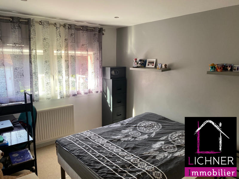 Maison - 96 m² - 5 pièces