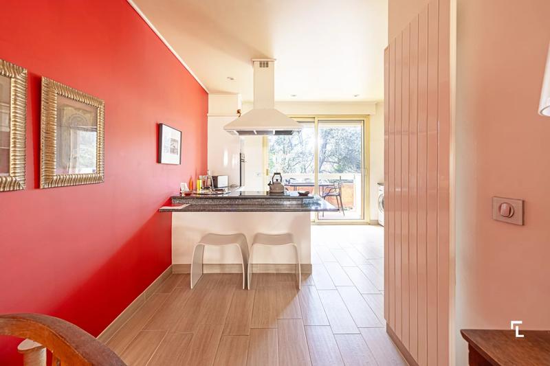 Appartement - 101 m² - 3 pièces