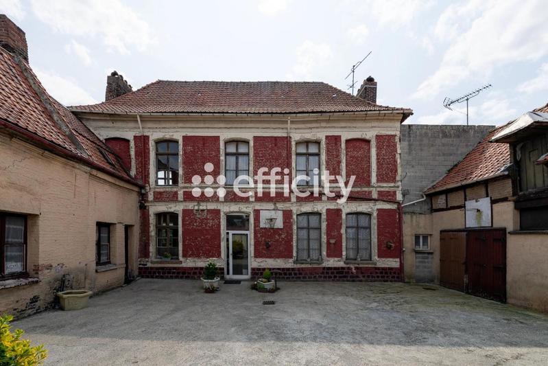 Maison - 177 m² - 12 pièces