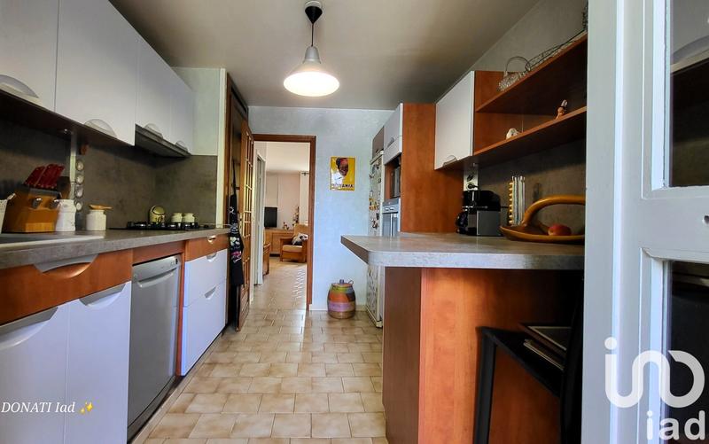 Appartement - 84 m² - 4 pièces