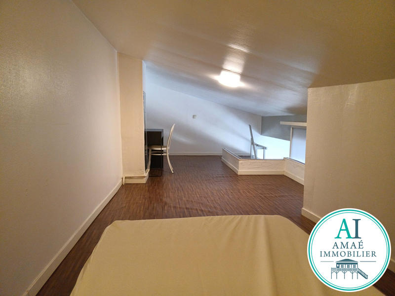 Maison - 339 m² - 30 pièces