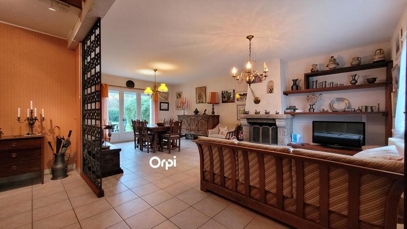 Maison - 135 m² - 5 pièces