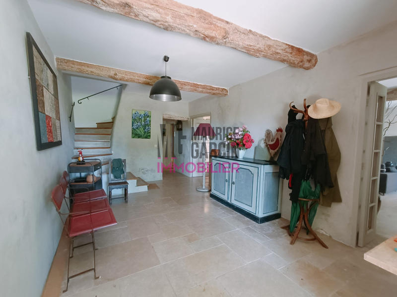 Mas - 380 m² - 10 pièces