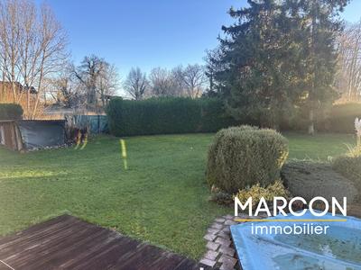 Maison - 196 m² - 7 pièces