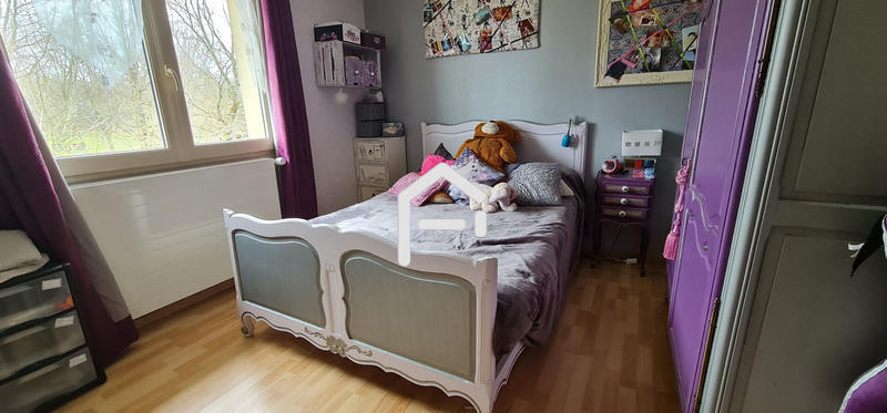 Maison - 225 m² - 8 pièces