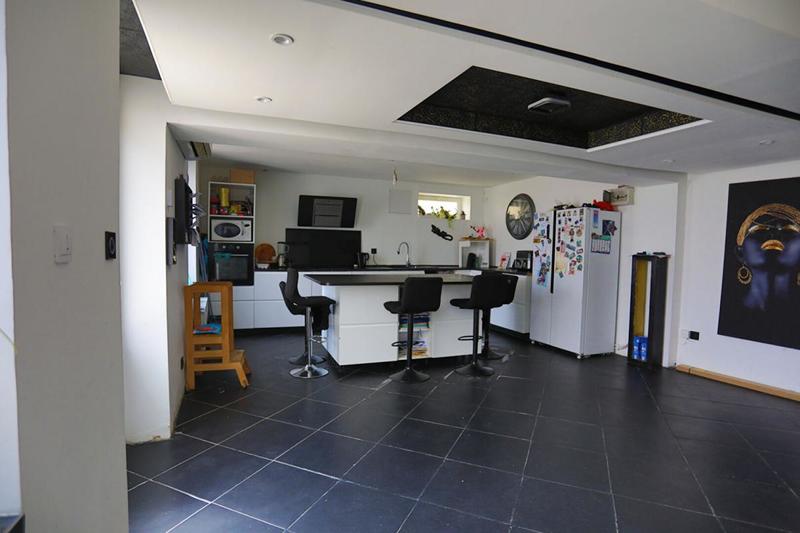 Maison - 135 m² - 7 pièces