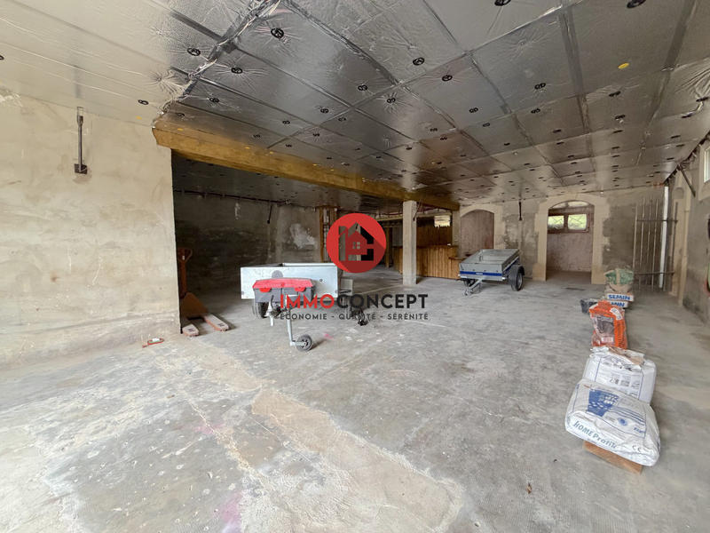 Maison - 186 m² - 7 pièces