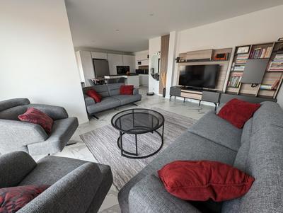 Villa - 140 m² - 6 pièces