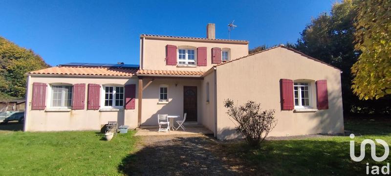 Maison - 153 m² - 7 pièces