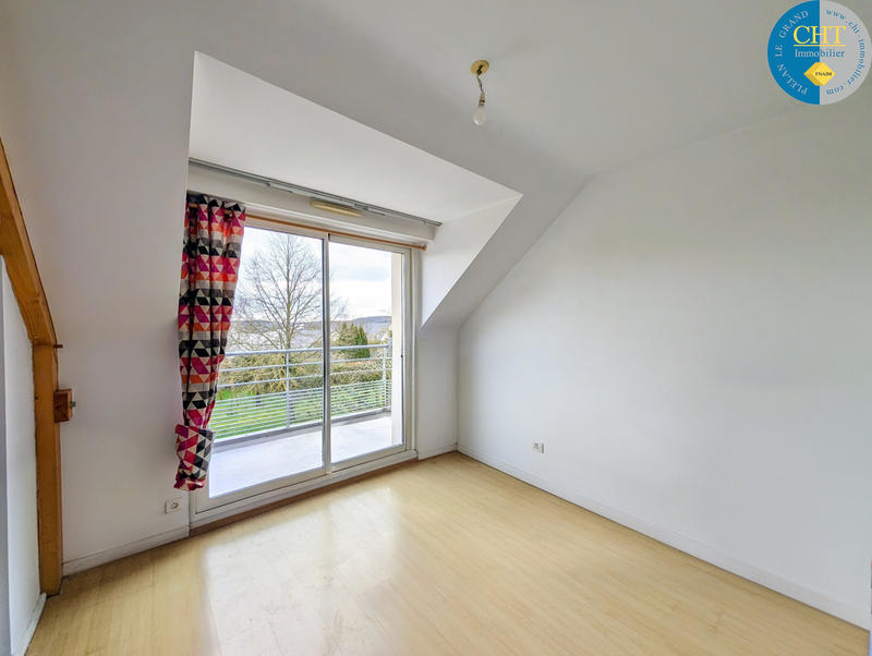 Maison - 156 m² - 7 pièces