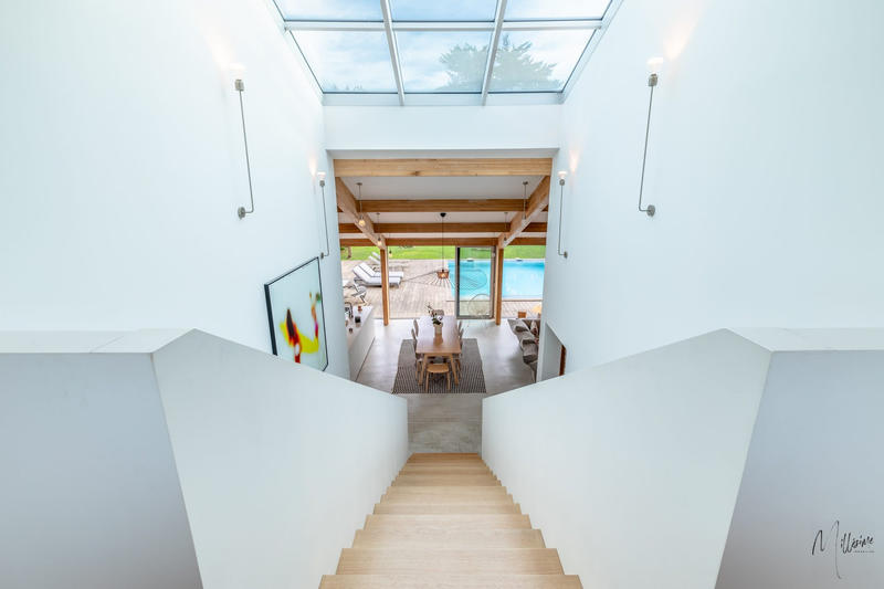 Maison - 290 m² - 10 pièces