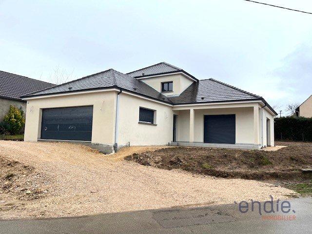 Maison - 141 m² - 6 pièces