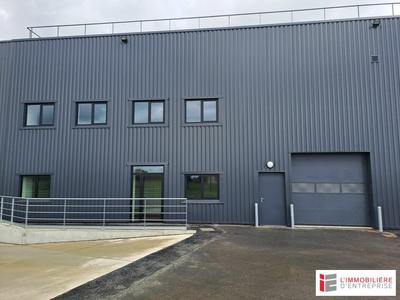 Local d'activité / Entrepôt - 640 m²
